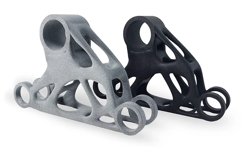 additively manufactured components made of PA 12 in gray and black